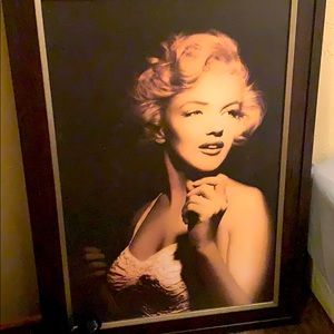 Marilyn Monroe painting.